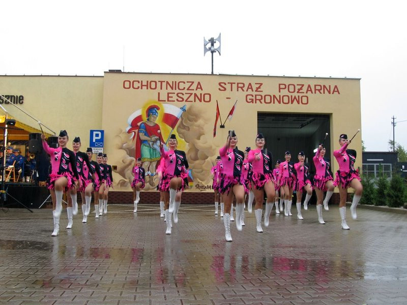 Deszczowy jubileusz strażaków (zdjęcia)