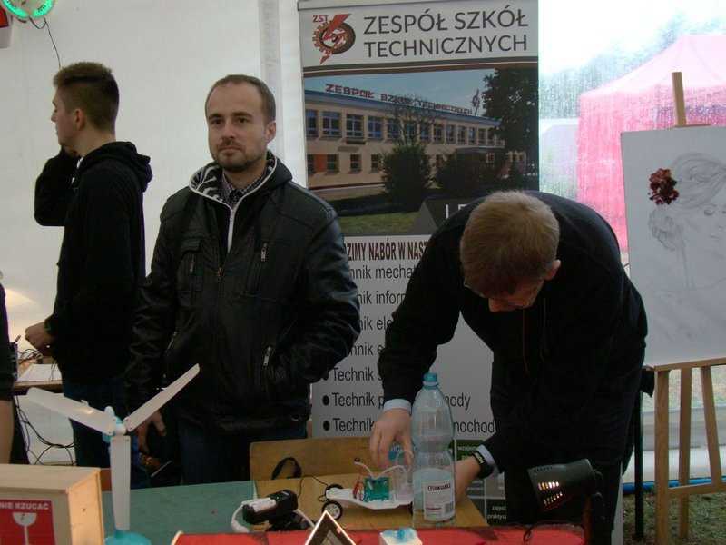 Dzieci są ciekawe świata (zdjęcia)