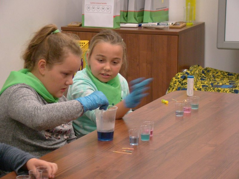 Dzieci są ciekawe świata (zdjęcia)