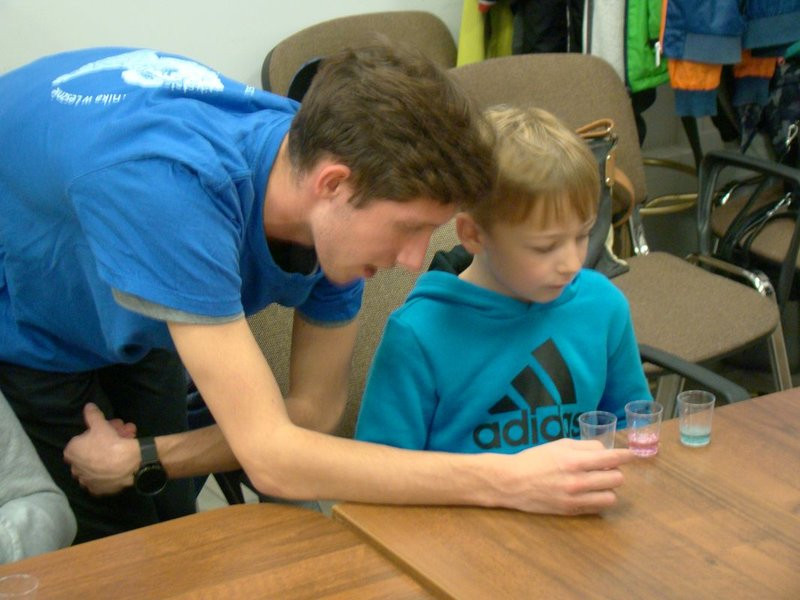 Dzieci są ciekawe świata (zdjęcia)