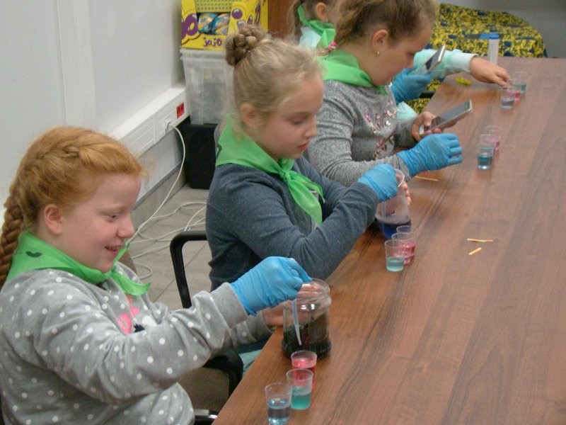 Dzieci są ciekawe świata (zdjęcia)