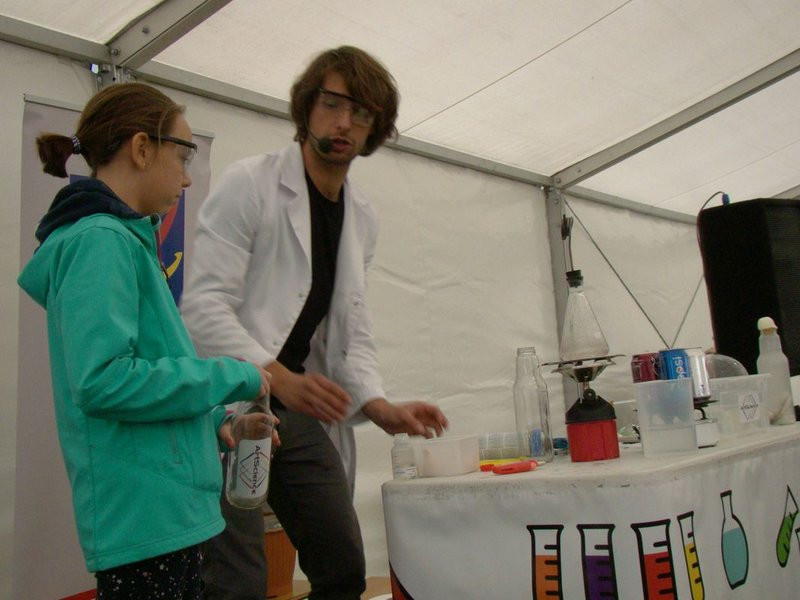 Dzieci są ciekawe świata (zdjęcia)