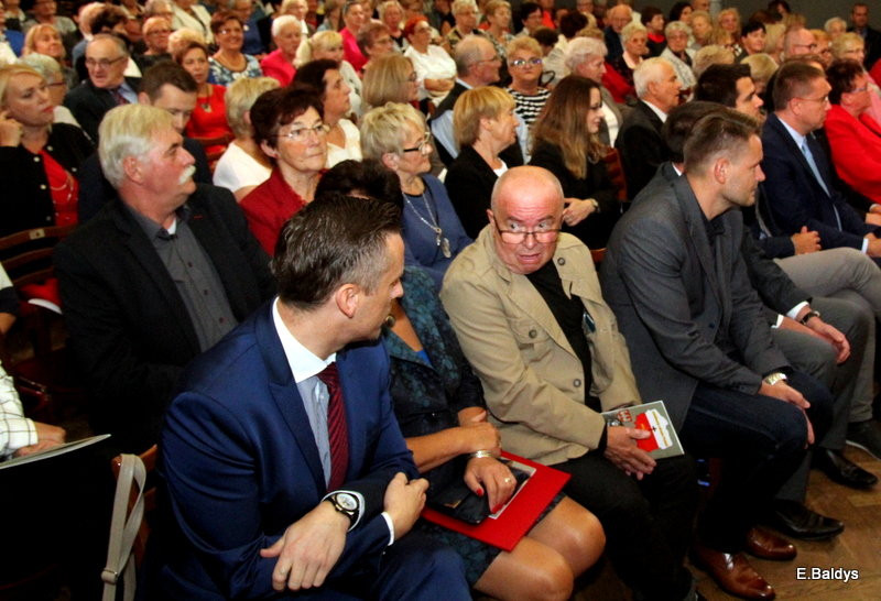 Inauguracja roku akademickiego UTW (zdjęcia)