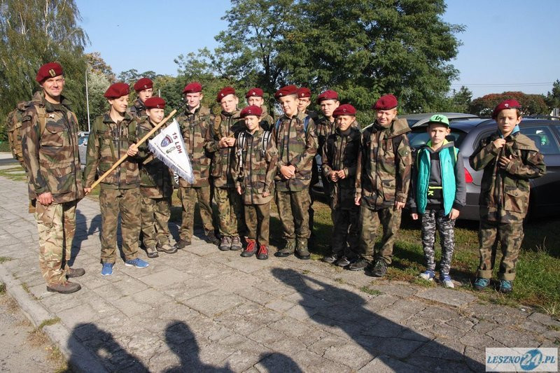 Harcerze na szlaku (zdjęcia)