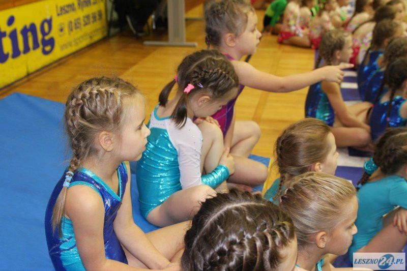 Akrobatyka sportowa w Trapezie (zdjęcia)