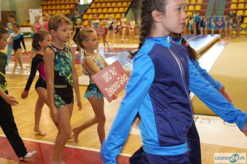 Akrobatyka sportowa w Trapezie (zdjęcia)