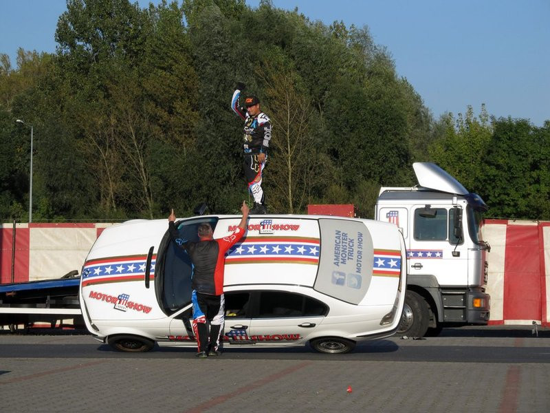 Kaskaderzy na Holenderskiej