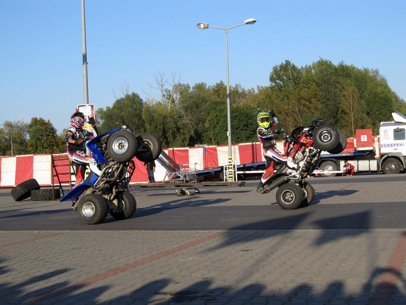 Kaskaderzy na Holenderskiej