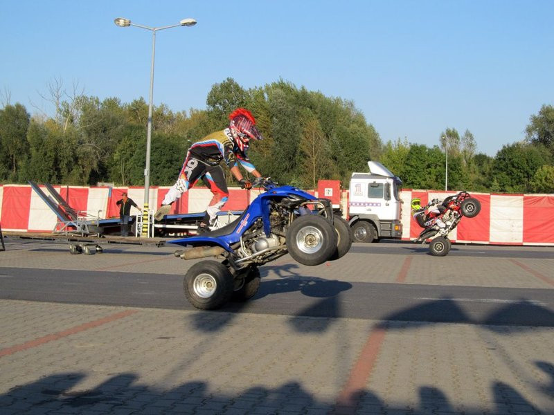 Kaskaderzy na Holenderskiej