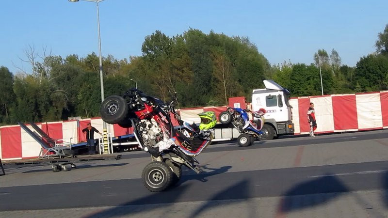 Kaskaderzy na Holenderskiej