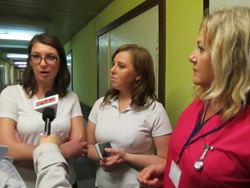 Rezydenci odeszli od łóżek pacjentów. Rozpoczęli protest (zdjęcia)