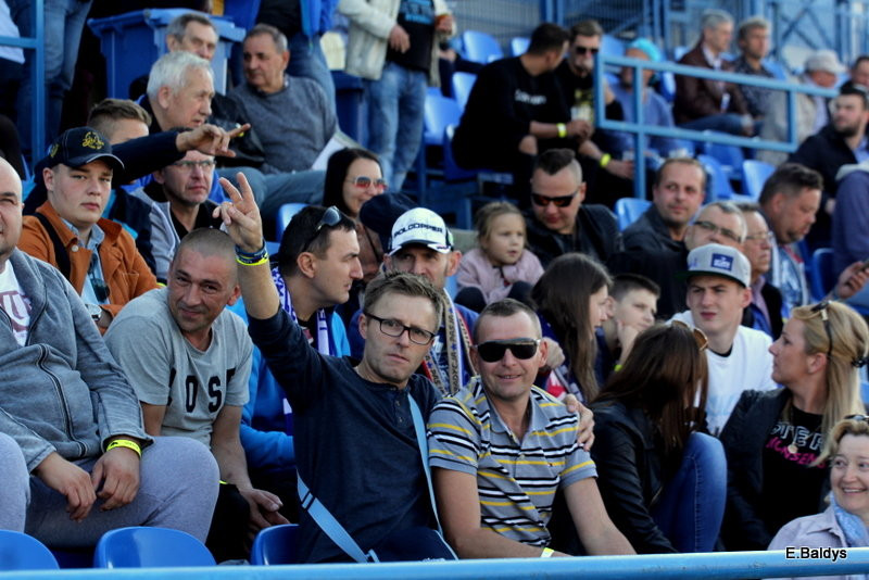 Radość i smutek kibiców (zdjęcia)