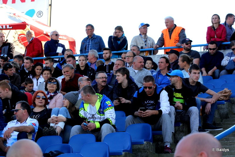 Radość i smutek kibiców (zdjęcia)