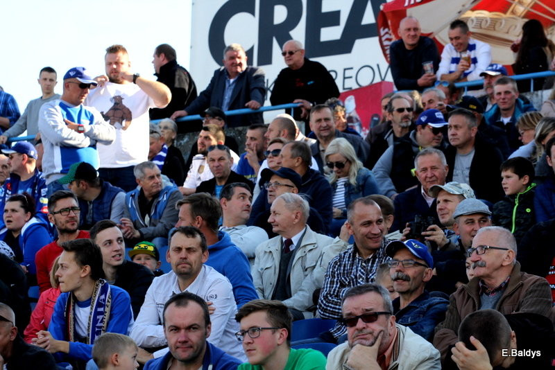 Radość i smutek kibiców (zdjęcia)