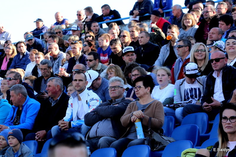 Radość i smutek kibiców (zdjęcia)