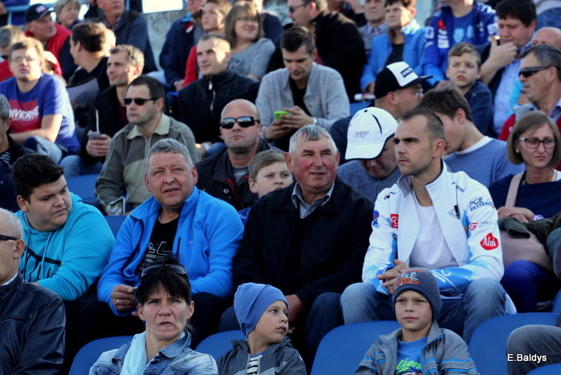 Radość i smutek kibiców (zdjęcia)