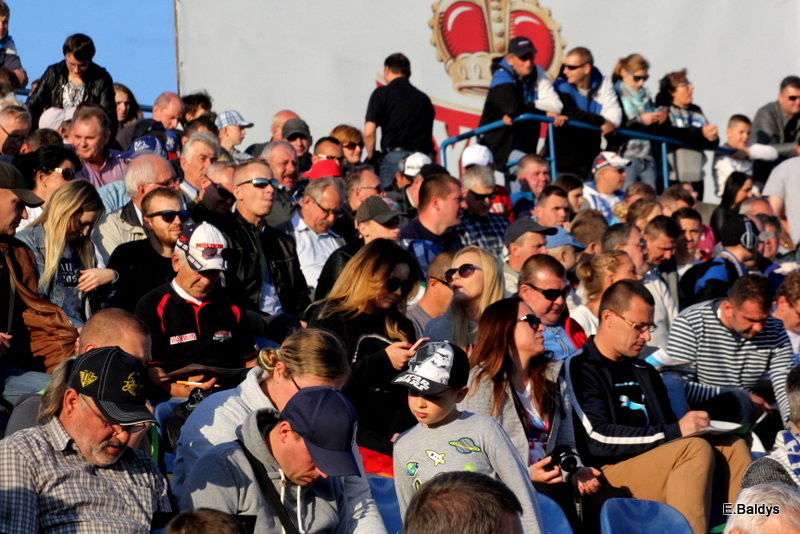 Radość i smutek kibiców (zdjęcia)