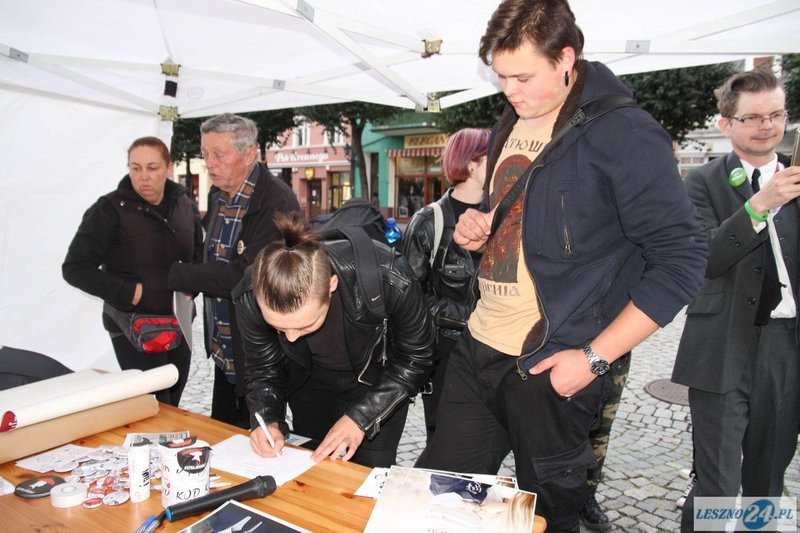 Nie składają parasolek (zdjęcia)