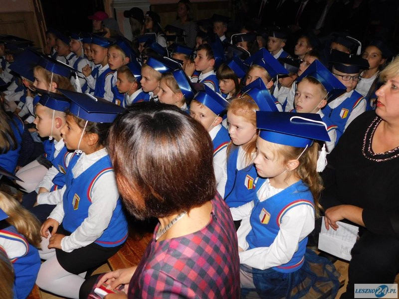 Pasowani na uczniów (zdjęcia)