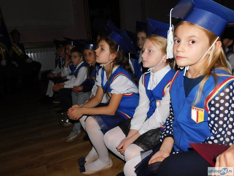 Pasowani na uczniów (zdjęcia)