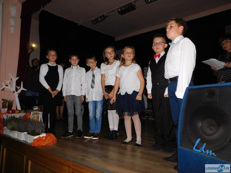 Pasowani na uczniów (zdjęcia)