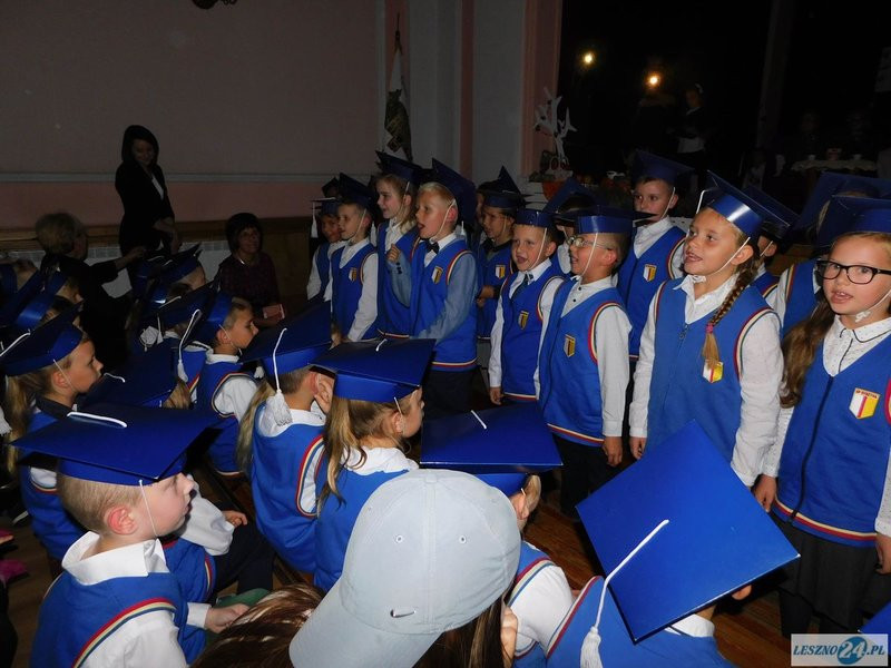 Pasowani na uczniów (zdjęcia)