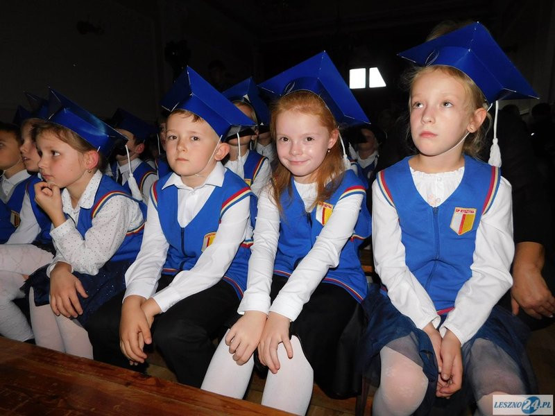 Pasowani na uczniów (zdjęcia)