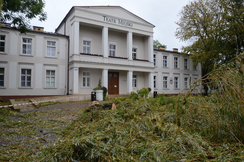 Wichura zdemolowała Leszno i powiat (zdjęcia)