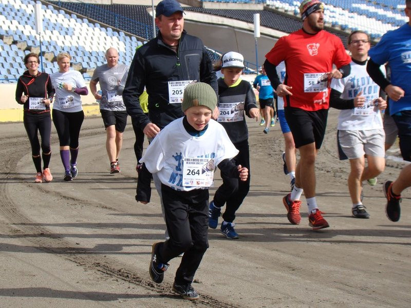 Kibice na torze (zdjęcia)