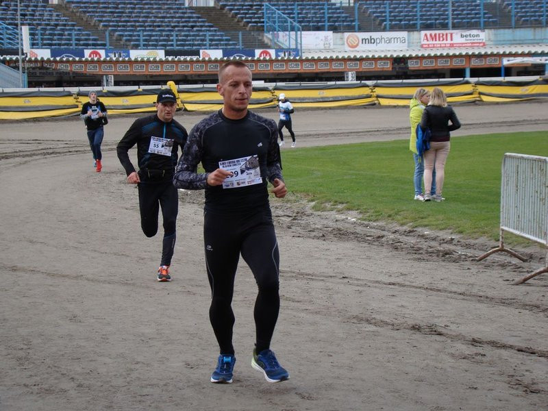 Kibice na torze (zdjęcia)