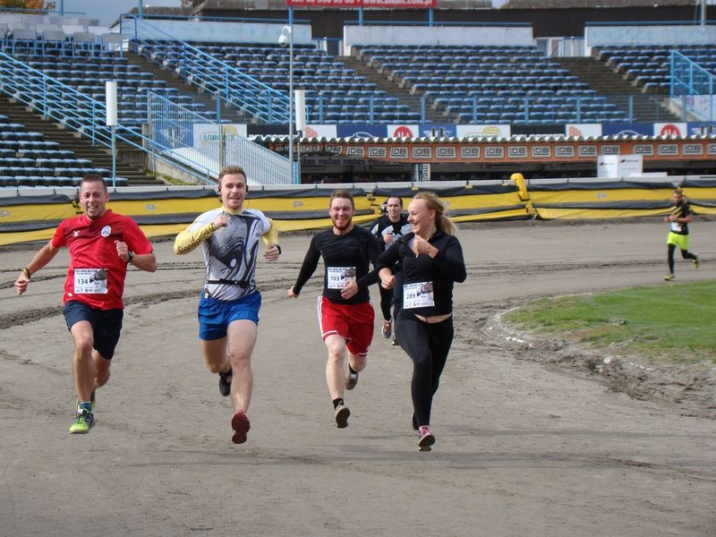 Kibice na torze (zdjęcia)