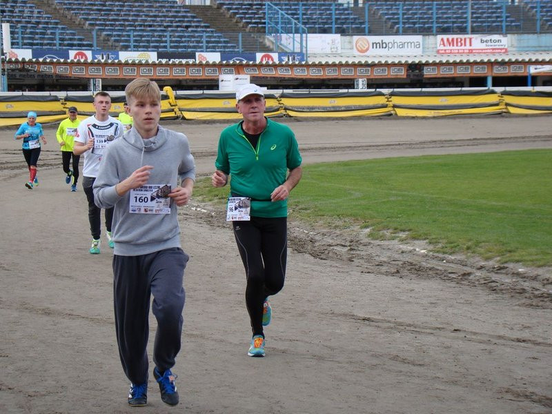 Kibice na torze (zdjęcia)