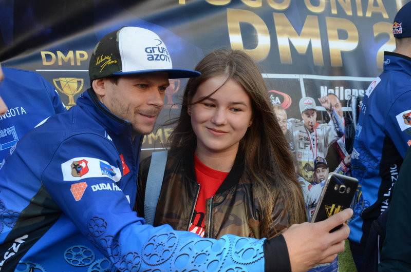 Mistrzowie przed i w ratuszu (zdjęcia)