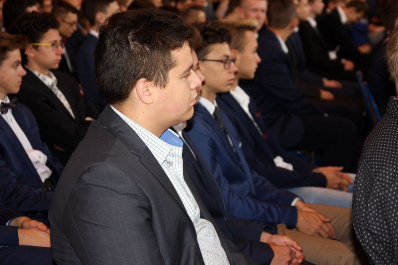 Uczniowie ZST złożyli ślubowanie (zdjęcia)