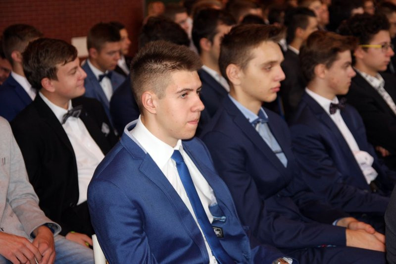 Uczniowie ZST złożyli ślubowanie (zdjęcia)