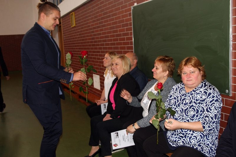 Uczniowie ZST złożyli ślubowanie (zdjęcia)