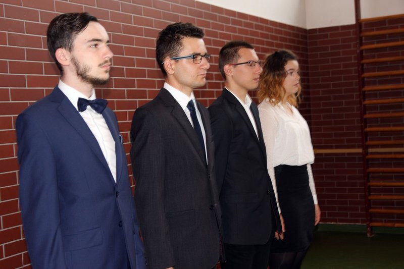 Uczniowie ZST złożyli ślubowanie (zdjęcia)