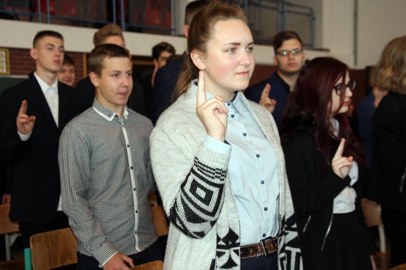 Uczniowie ZST złożyli ślubowanie (zdjęcia)