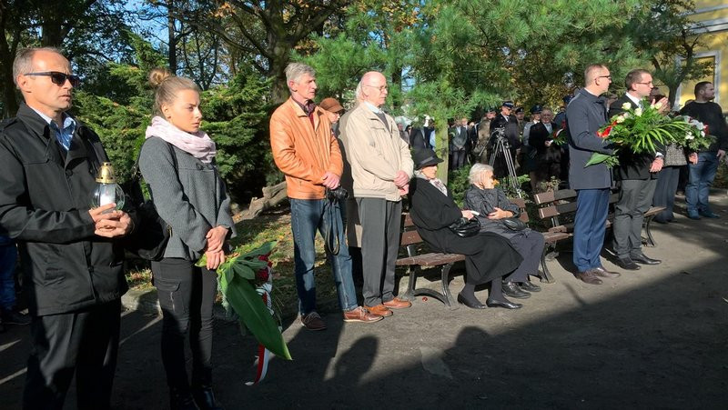 Ich bliscy ginęli dziesiątkami. Za niewinność (zdjęcia)