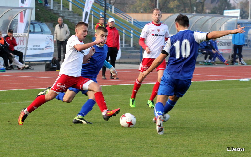 Remis lidera (zdjęcia)