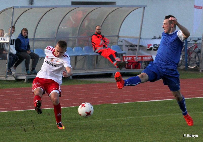 Remis lidera (zdjęcia)