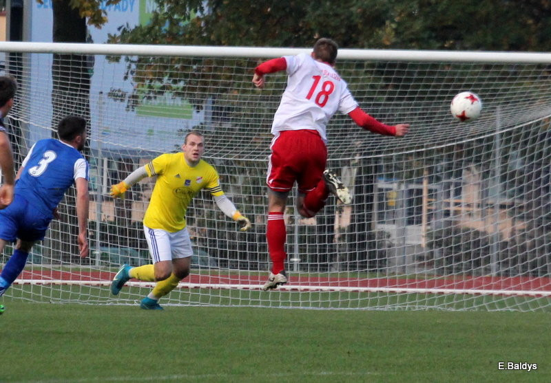 Remis lidera (zdjęcia)