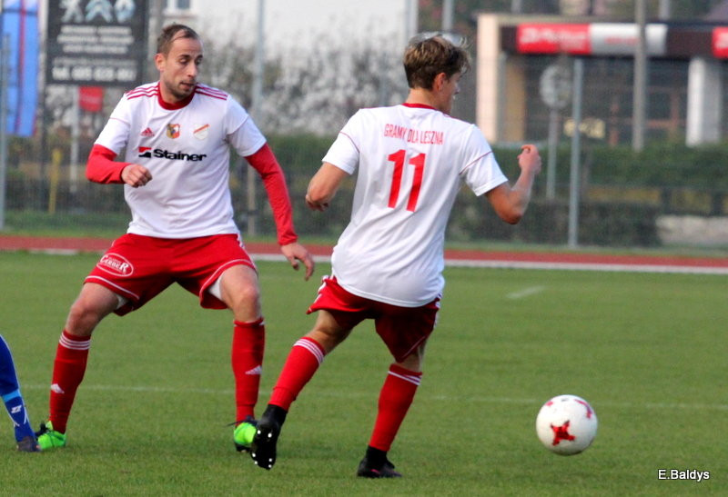 Remis lidera (zdjęcia)