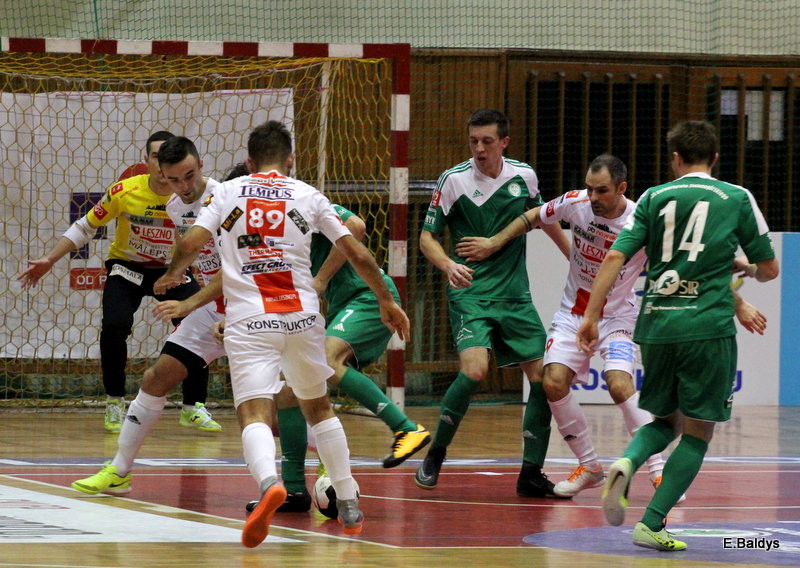 Urwali punkty akademikom (zdjęcia)