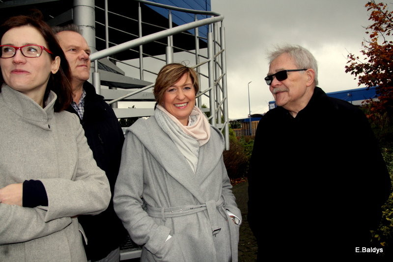 Dąb na 25-lecie firmy Winkhaus (zdjęcia)