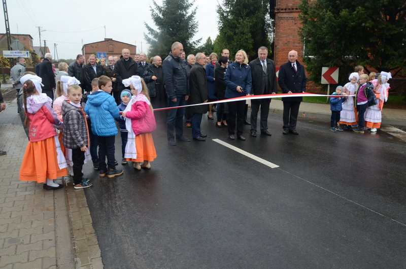 Szersza droga i nowa ścieżka (zdjęcia)