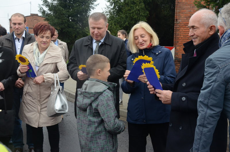 Szersza droga i nowa ścieżka (zdjęcia)