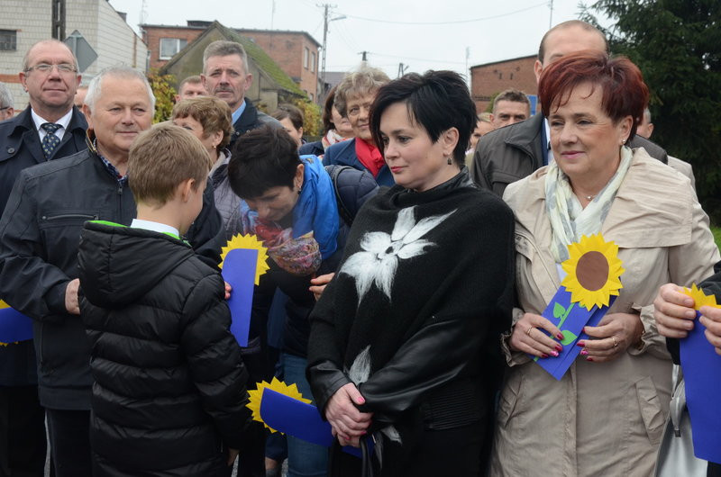 Szersza droga i nowa ścieżka (zdjęcia)