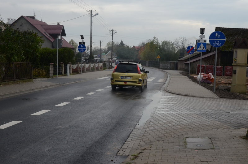 Szersza droga i nowa ścieżka (zdjęcia)