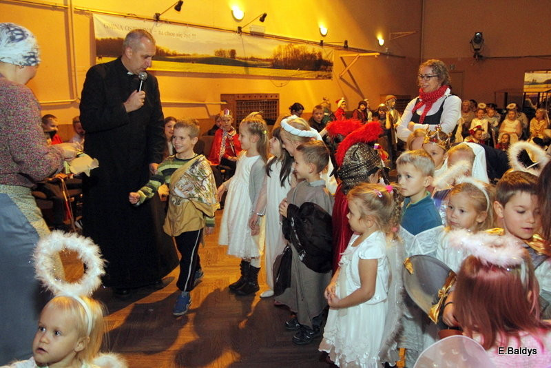 Bal Wszystkich Świętych w Osiecznej (zdjęcia)